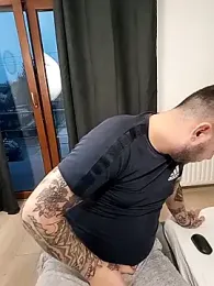 I_amAhille webcam stripchat model stream image