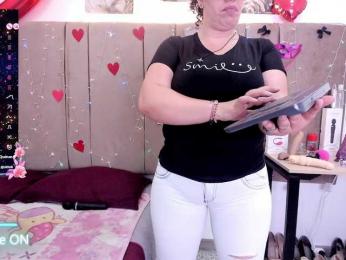 Zalymature webcam model stream image