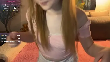 Lola_luminarcc webcam stripchat model stream image