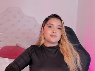 Emiily Oweens webcam model stream image