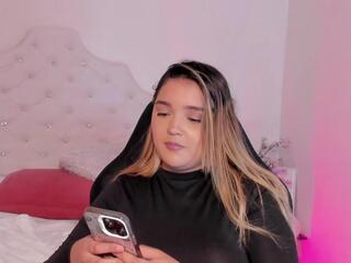 Emiily Oweens webcam model stream image