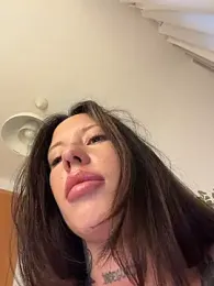 BellaGiaxx webcam preview