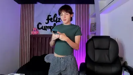 MathiasGreen_ webcam model stream image