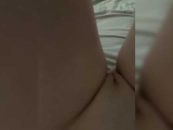 pupirkaaa webcam model stream image
