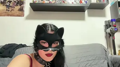 SilentScreamsVan- webcam stripchat model stream image