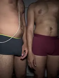 The_AlphaDuo webcam model stream image