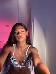 camil_sexx1 webcam stripchat model stream image