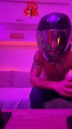 Uriel_23 webcam model stream image