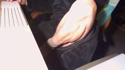 adidou webcam cam4 model stream image