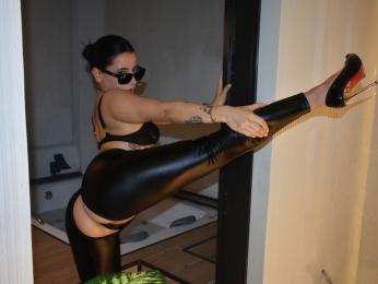 ElizaLuxe webcam model stream image