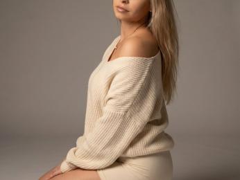 EmmaRobertson webcam model stream image