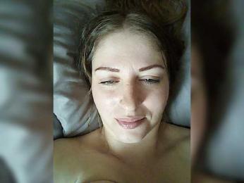 Viktoria-play webcam model stream image
