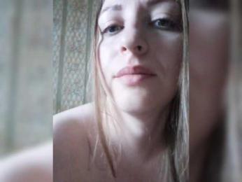 Viktoria-play webcam bongacams model stream image