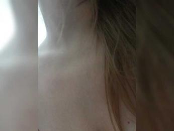 Viktoria-play webcam model stream image