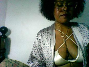 Barbie12 webcam model stream image
