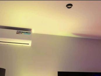 Kiralove- webcam bongacams model stream image