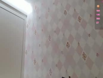 mazzanti_ webcam model stream image