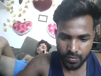 Hunkytop webcam model stream image