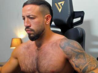 Brad Leon webcam model stream image