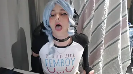 LuunaUwU webcam model stream image