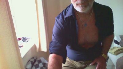 cc060369 webcam model stream image