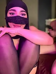 Sweet-Danger webcam model stream image