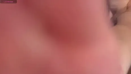 _lina_kriss_ webcam model stream image
