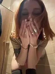 RosieSecret webcam model stream image