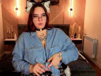 Kity-Mooree webcam model stream image