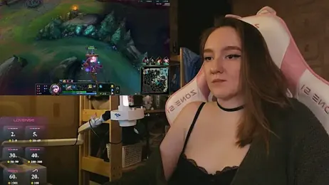 MoonlishSiren webcam model stream image
