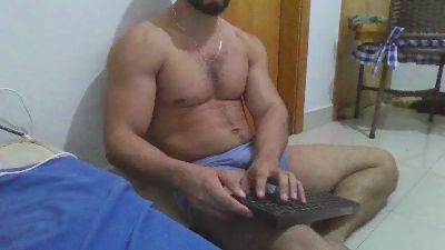MorenoCarente webcam model stream image