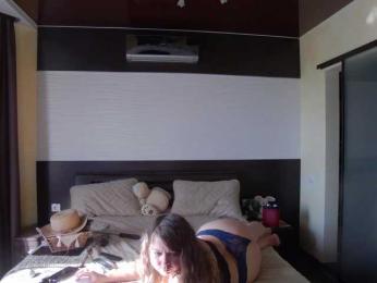 FLUFFY_BEAUTY webcam model stream image