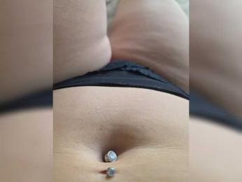 FLUFFY_BEAUTY webcam model stream image