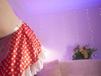 littlee33 webcam model stream image