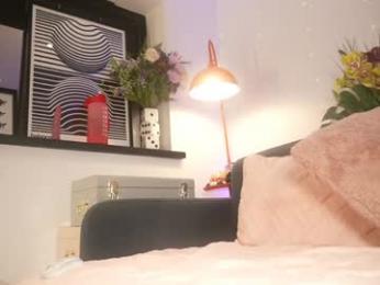 littlee33 webcam model stream image