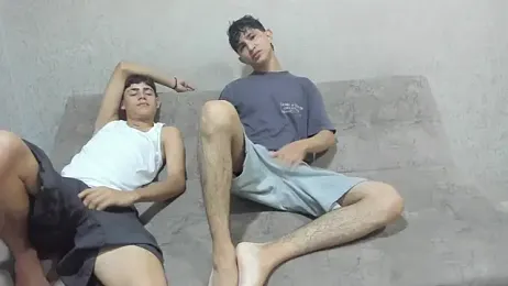 pelusos_mens webcam stripchat model stream image