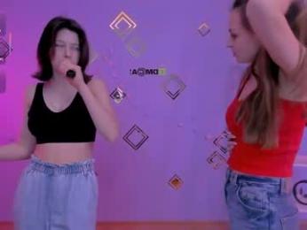 aria_wild_ webcam chaturbate model stream image