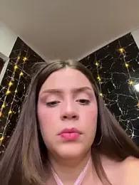 Fitkitten webcam model stream image