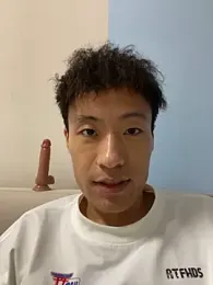 Mr_iphone11 webcam model stream image