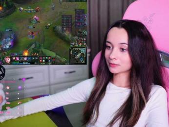 JuicyAngel webcam model stream image