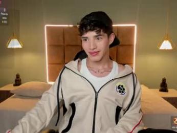 alejootwink webcam chaturbate model stream image