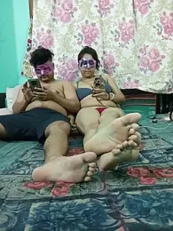 Desiyoungcouple15 webcam stripchat model stream image