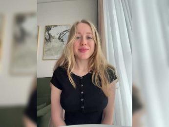 LiiBaby webcam bongacams model stream image