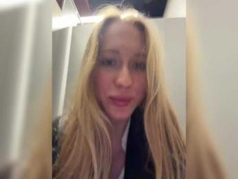 LiiBaby webcam bongacams model stream image