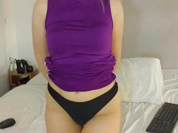 Bella_Byers webcam model stream image