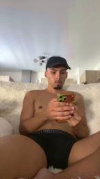 JhonJohnzinho webcam model stream image