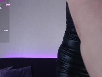 anna_bonbon webcam model stream image