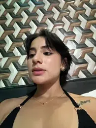 Ale_Lewis webcam model stream image
