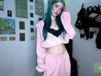 karolinawild webcam model stream image