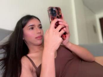 zoe_hermes webcam model stream image